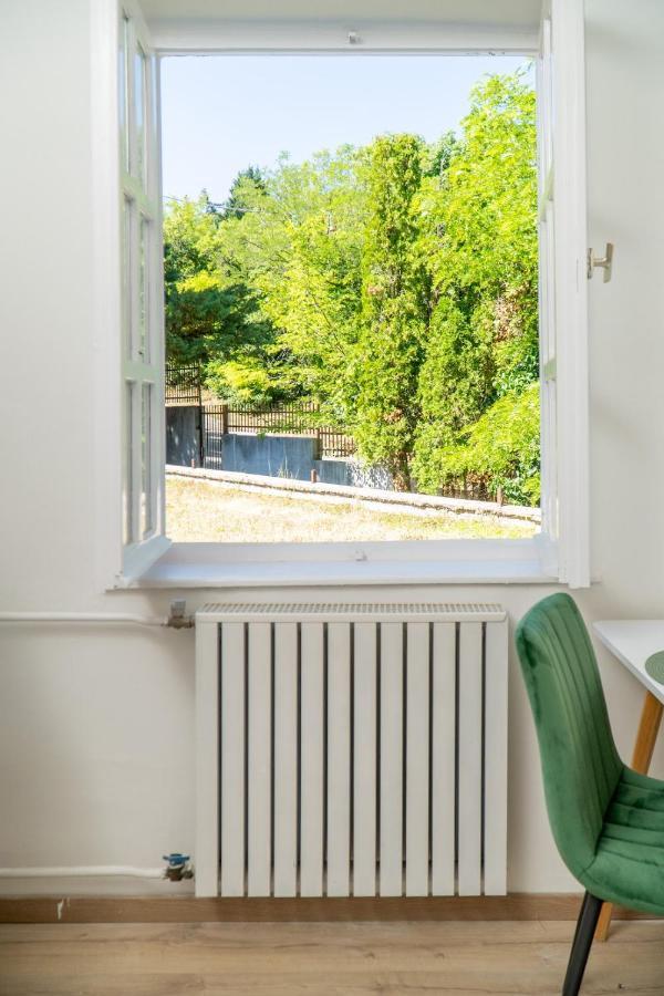 Budai Zoldovezet Kozpont, Apartmanhaz, Rendezvenykozpont Es Etterem Apartment Budapest