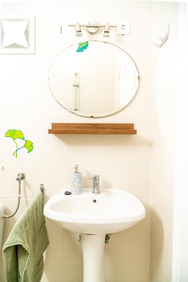 Budai Zoldovezet Kozpont, Apartmanhaz, Rendezvenykozpont Es Etterem * Budapest